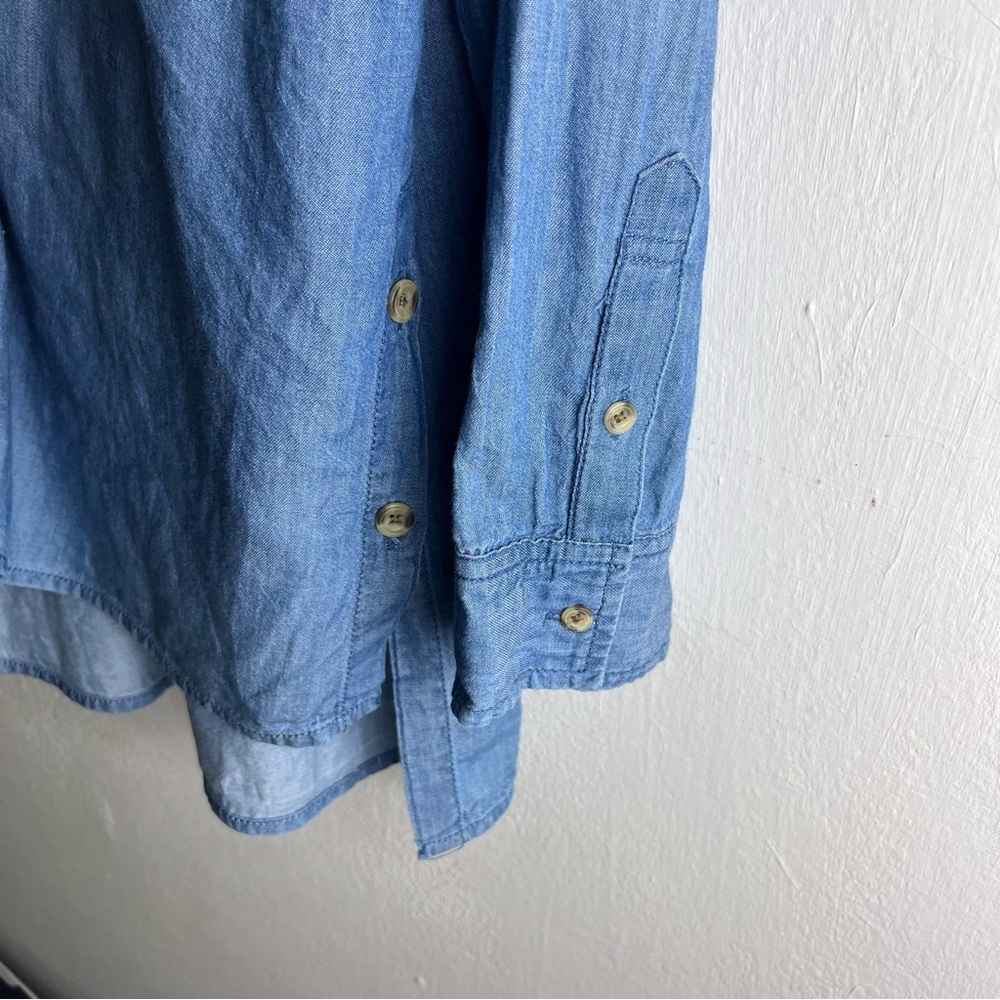Melrose and Market Washed Denim Button-Up Shirt in Blue - Picture 3 of 9